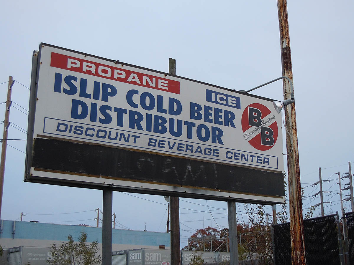 Islip Cold Beer and Beverage