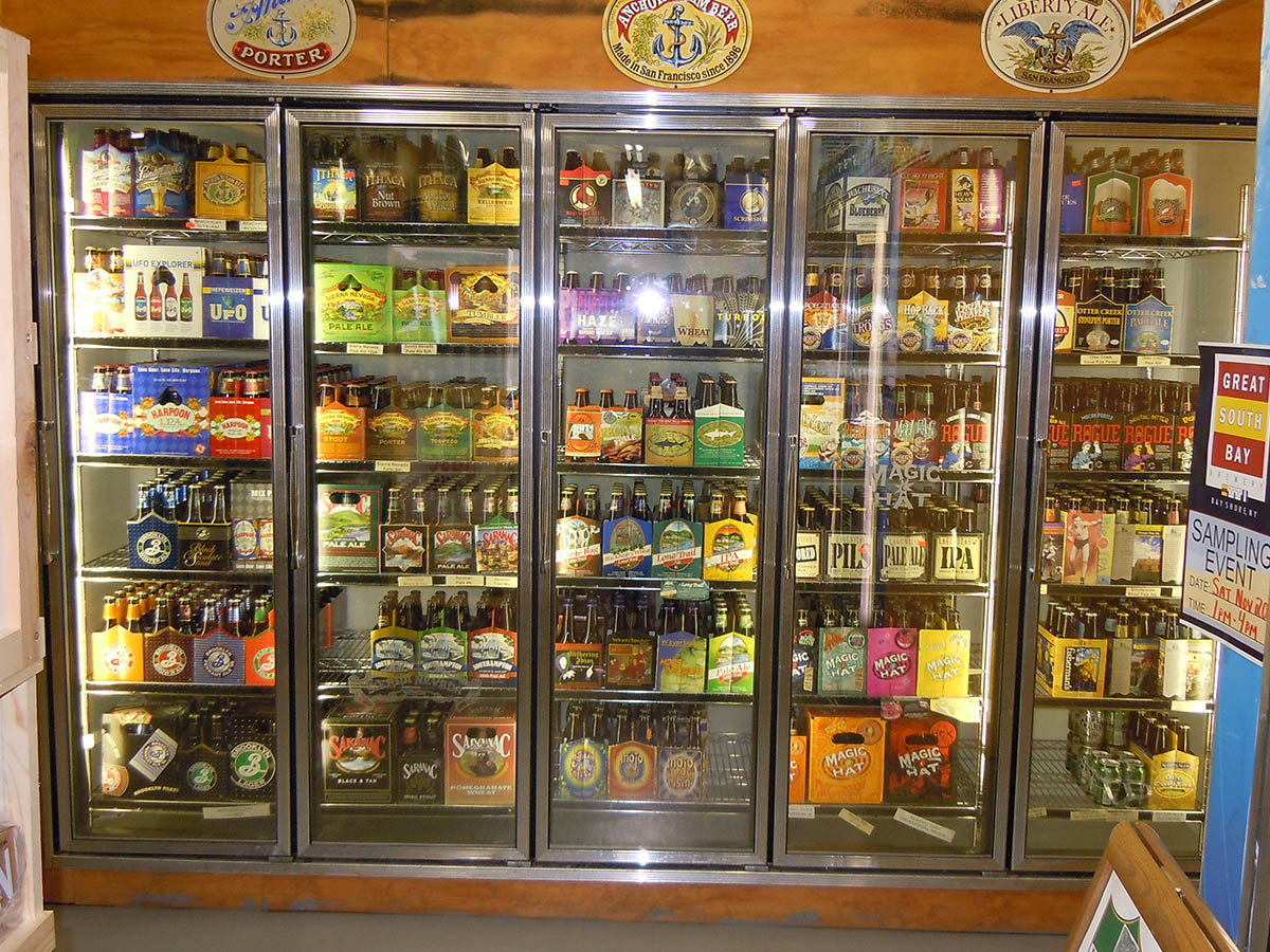 Islip Cold Beer and Beverage