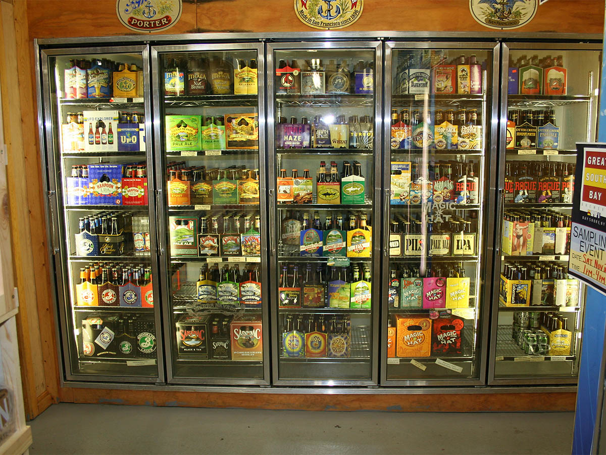 Islip Cold Beer and Beverage